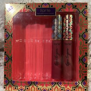 2 Tarte Lippie Lingerie